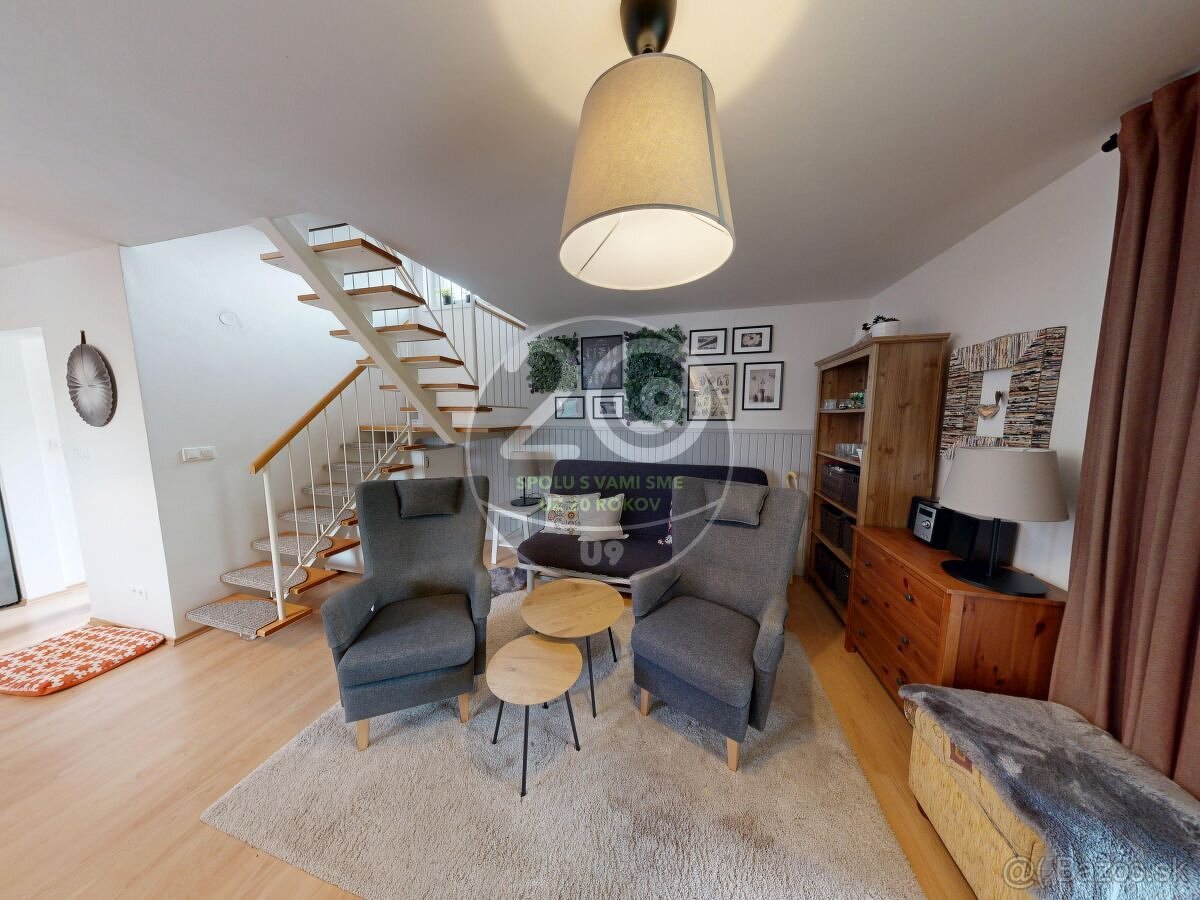 Celoročne obývateľný rekreačný dom pri Vojčianskom jazere (C - 9