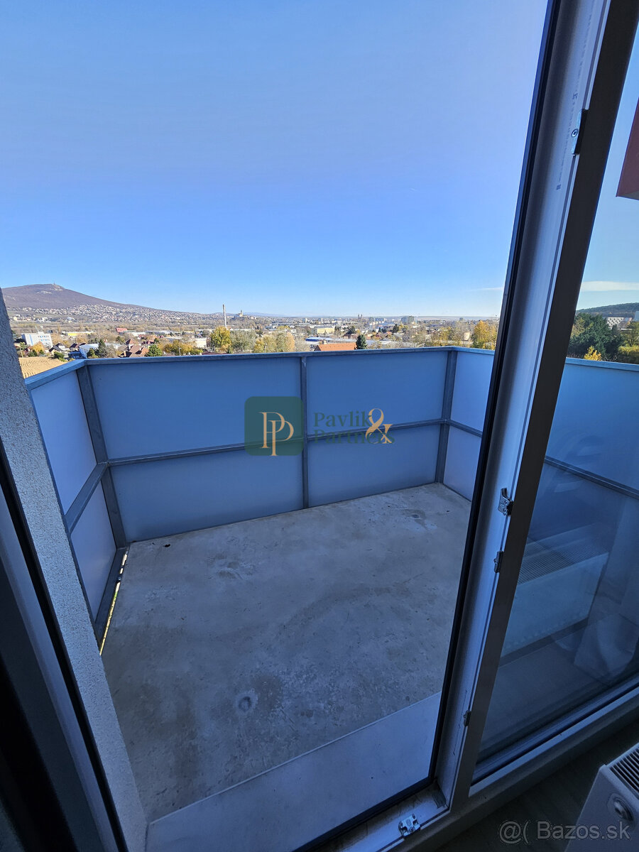 Prenájom krásny 2 izbový byt, teraska, parkovacie miesto - 9