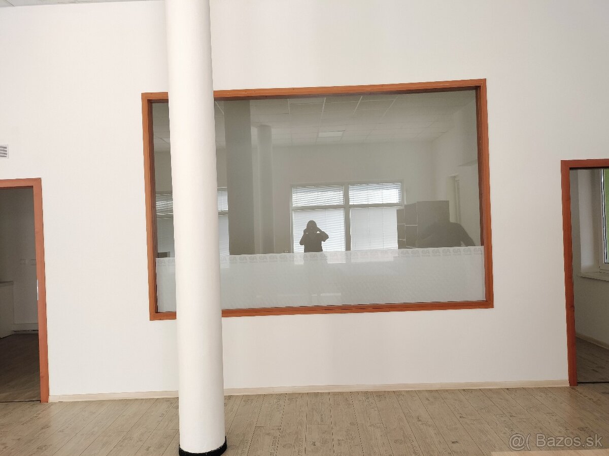 Predajňa v Barci, znížená cena - 9