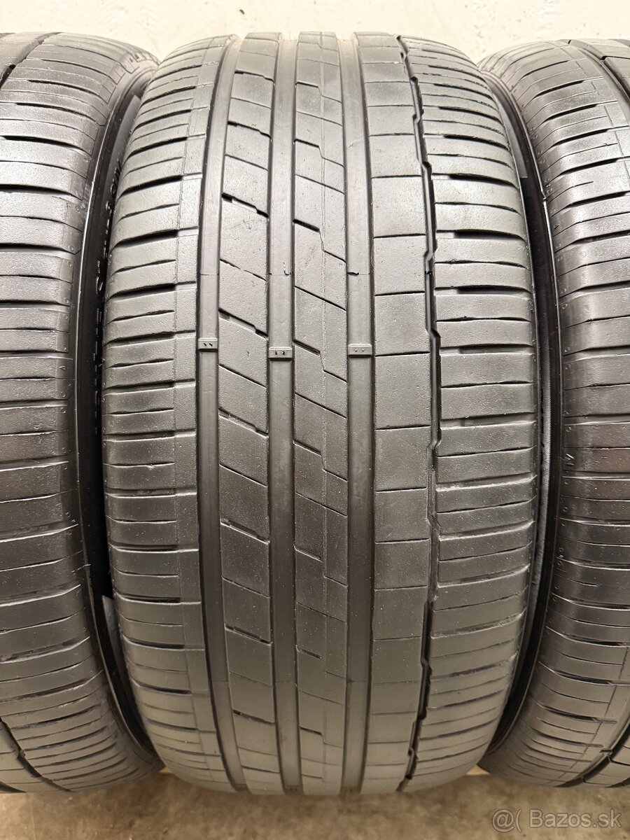 Letné pneumatiky BMW X7 Dvojrozmer 315/35/22 a 275/40/22 - 9