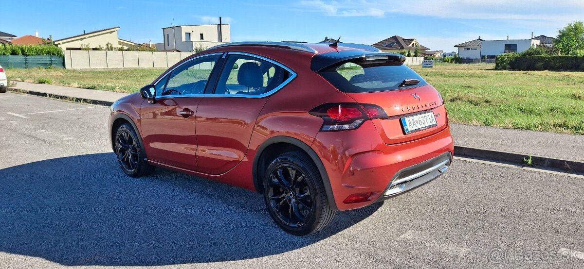 DS4 Crossback - 9