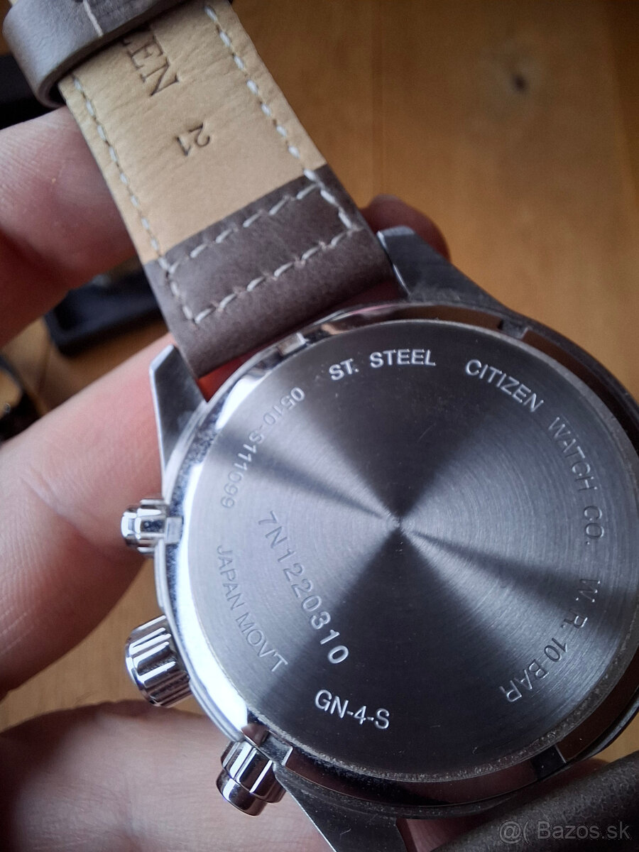 Seiko, Citizen, Casio - 9