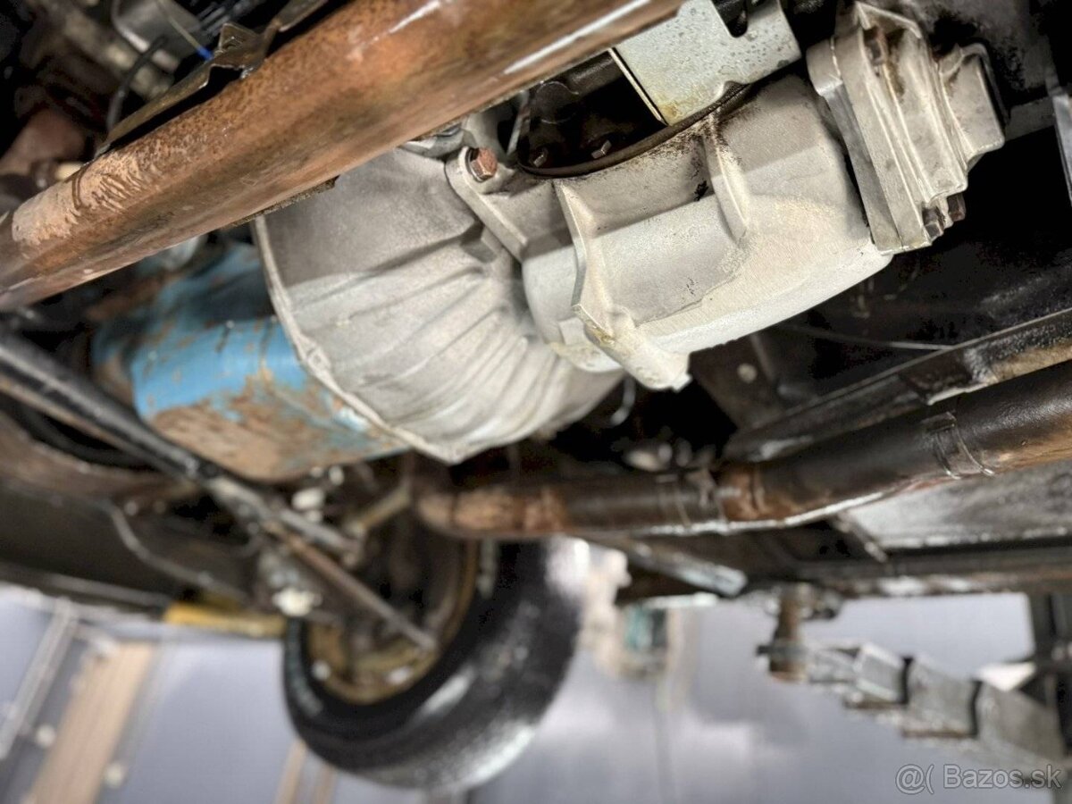 Chevrolet Corvette C3 z roku 1981 Stingray - 9