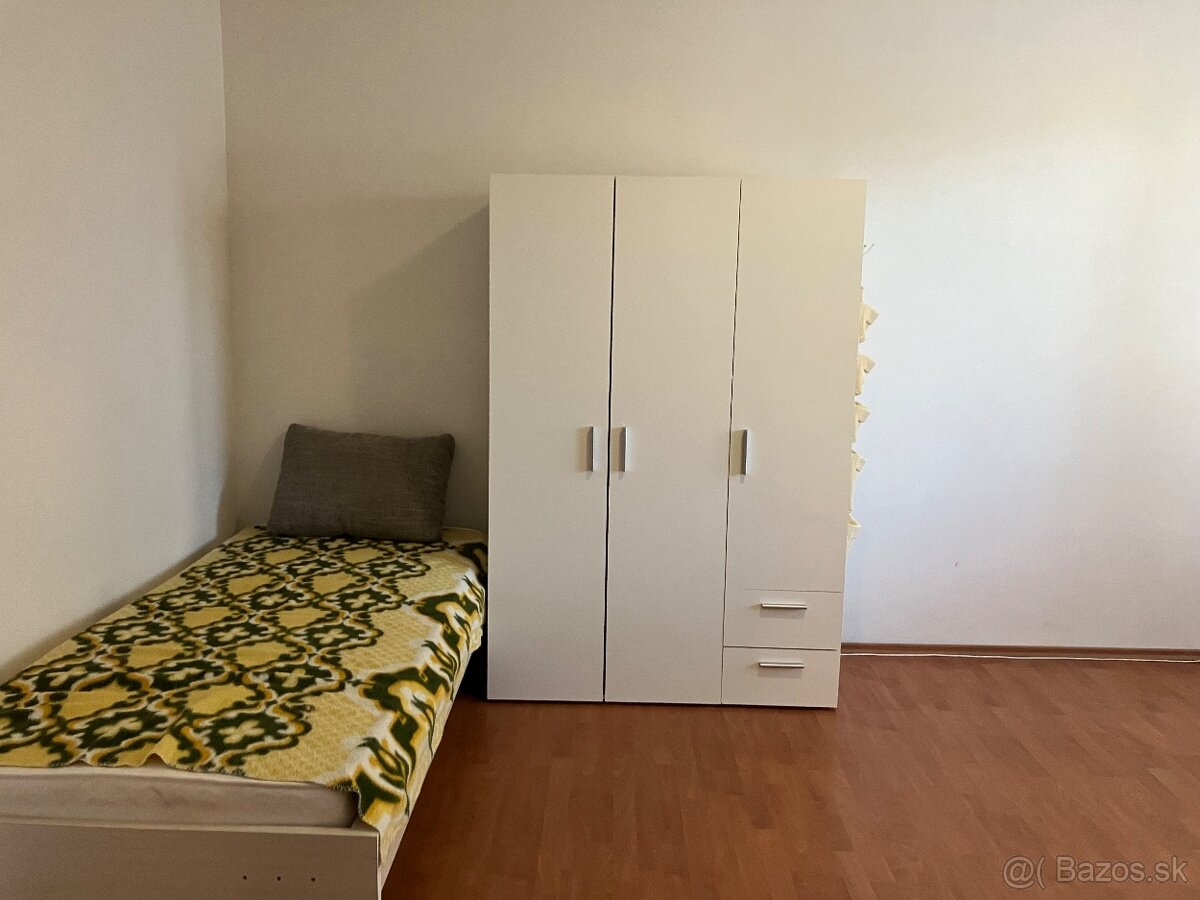 1 iz. Byt Ul. Novomeskeho - 9