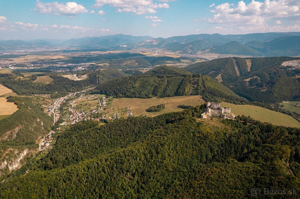 Pozemky v Lietave - 9