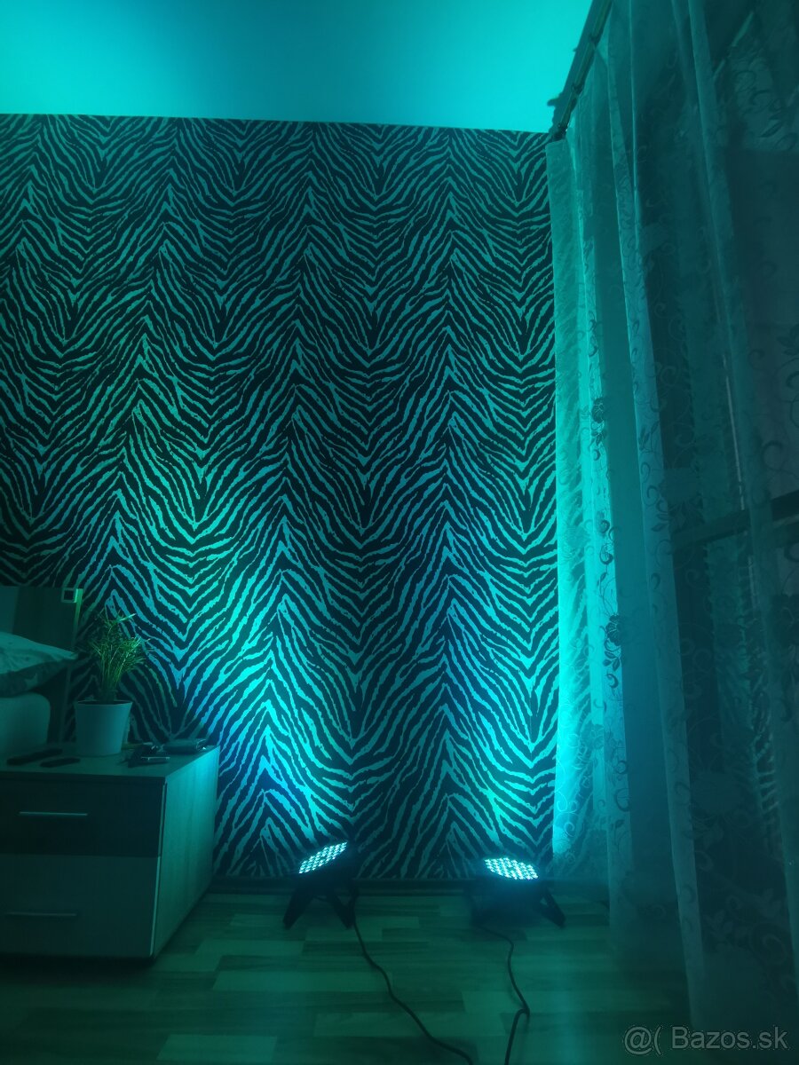 6ks led par reflektorov 180W RGB - 9