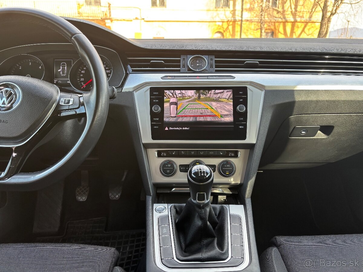 VW Passat variant 2,0tdi 110kw - 9