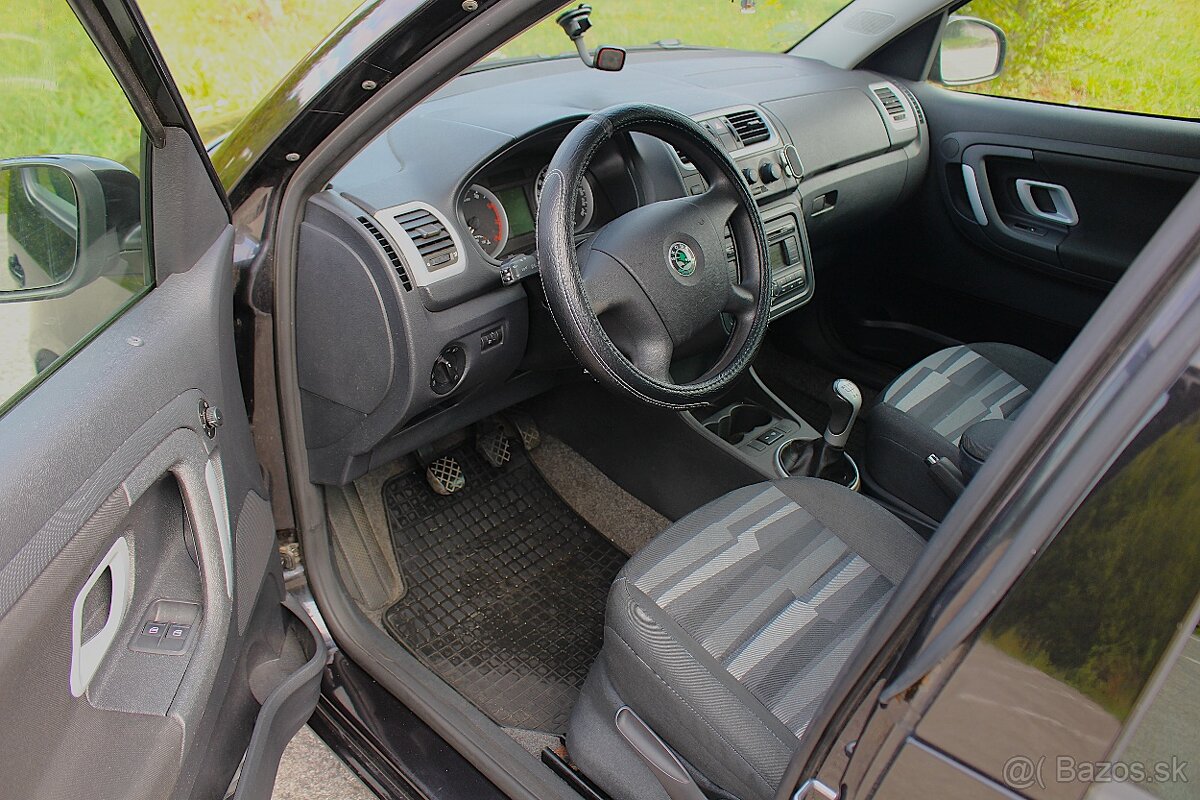 ŠKODA..ROOMSTER...1,2..51KW....BENZIN....2009....154TIS..KM - 9