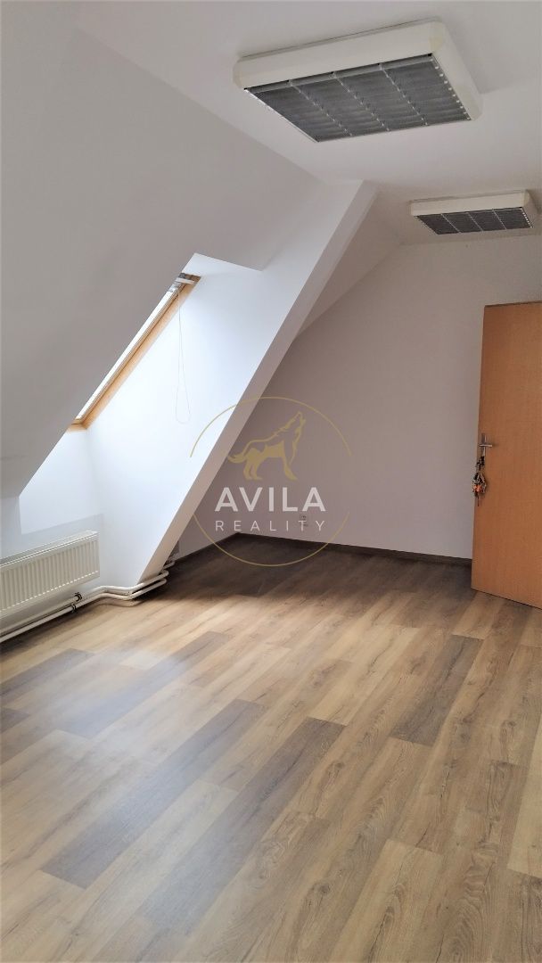 Prenájom: reprezentatívne kancelárske priestory - 9