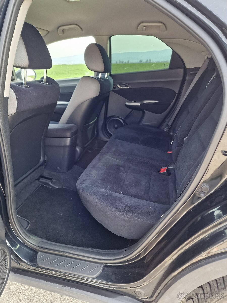 Honda Civic 1.8 VTEC - 9