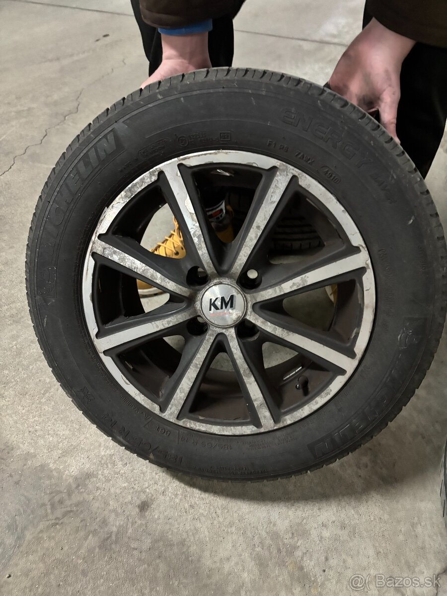 Kia Rio 2008 1.4 16V benzín - 9