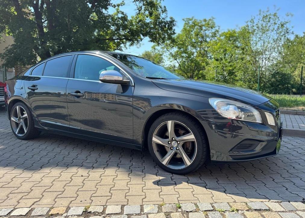 Volvo S60, 2.4D5 R-Design servis.historie - 9