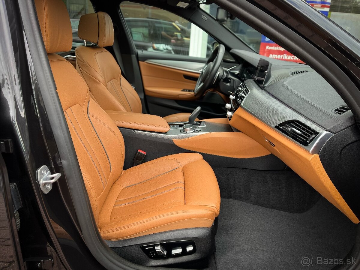 BMW M550i xDrive M-Paket 2019 - 9
