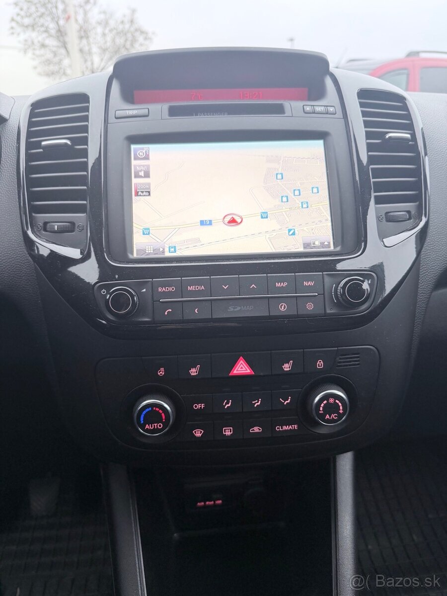 Kia Venga 1.6 CVVT Zlatá Edícia, 92kW, M6, 5d. LPG - 9