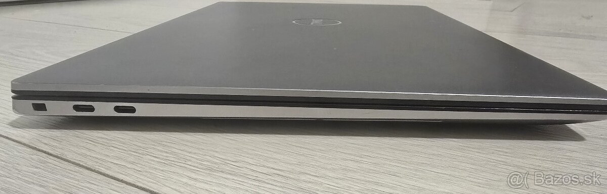 DELL Precision 5550 i7-10750H/16GB/500GB NVME/ NVIDIA Quadro - 9