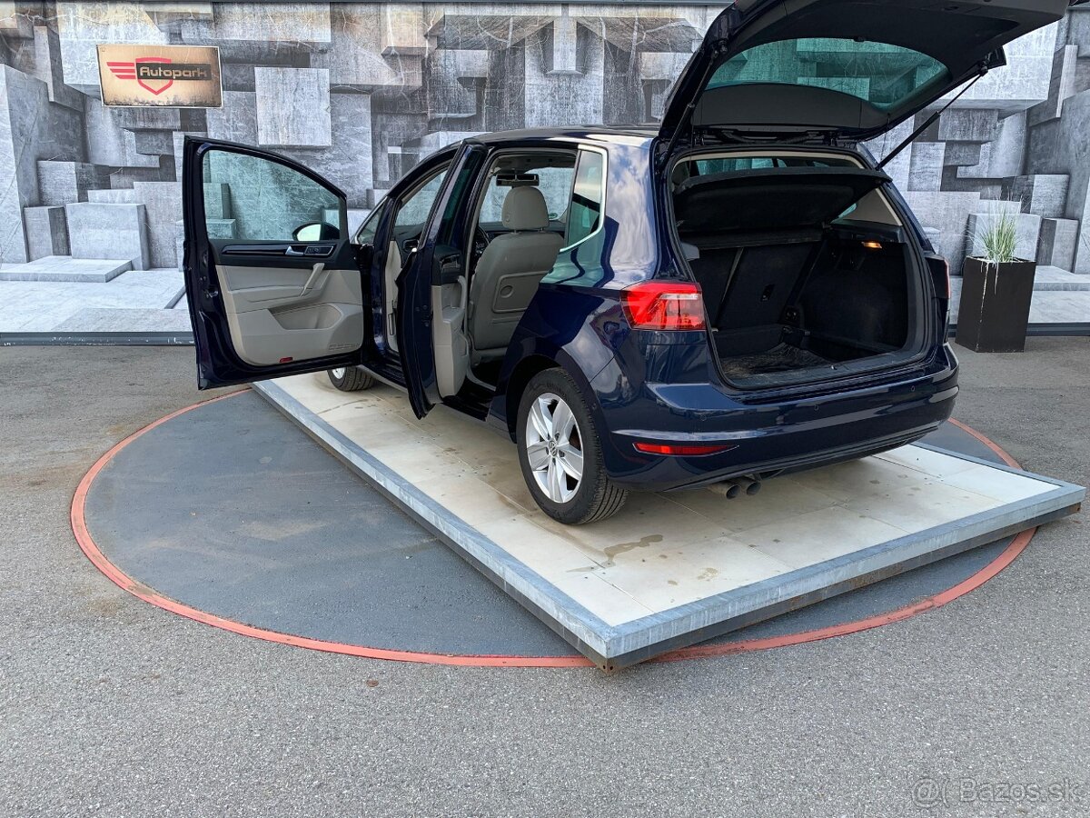 Volkswagen Golf Sportsvan 2.0TDi,110KW,P. KAMERA, VÝBAVA - 9