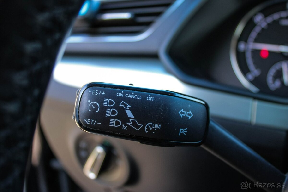 Škoda Superb 2.0 TDI Ambition DSG - 9