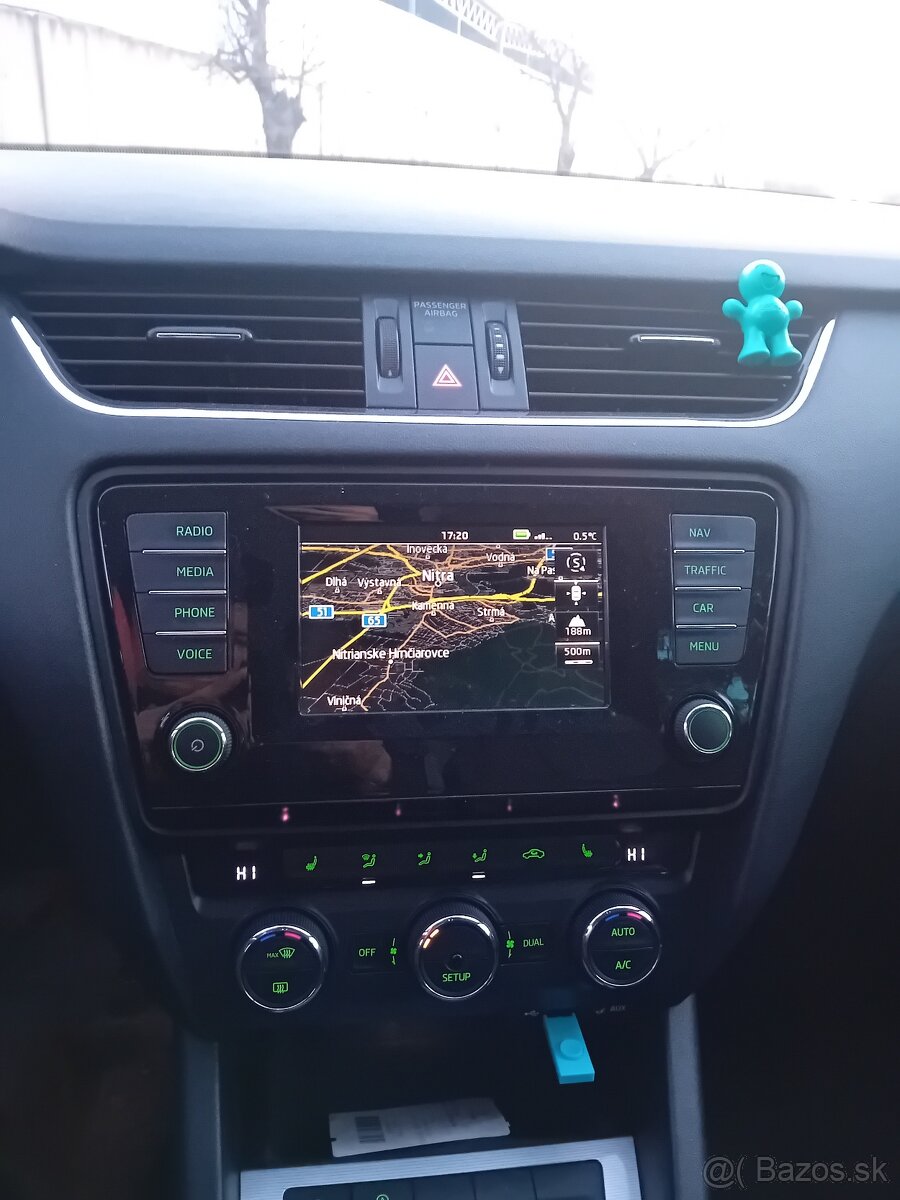 Škoda octavia 3 2.0tdi 110kw M6 - 9