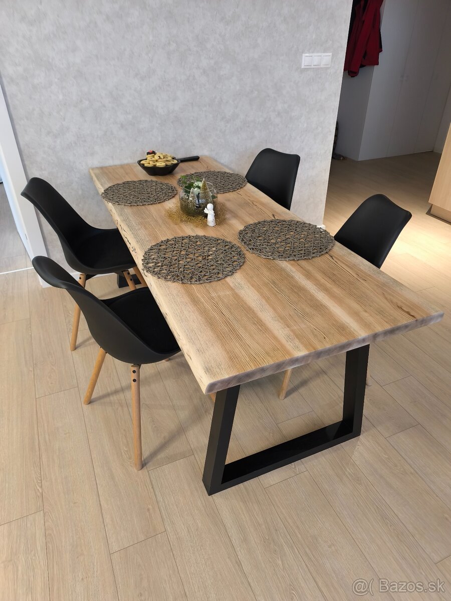 Masívny stôl - 9
