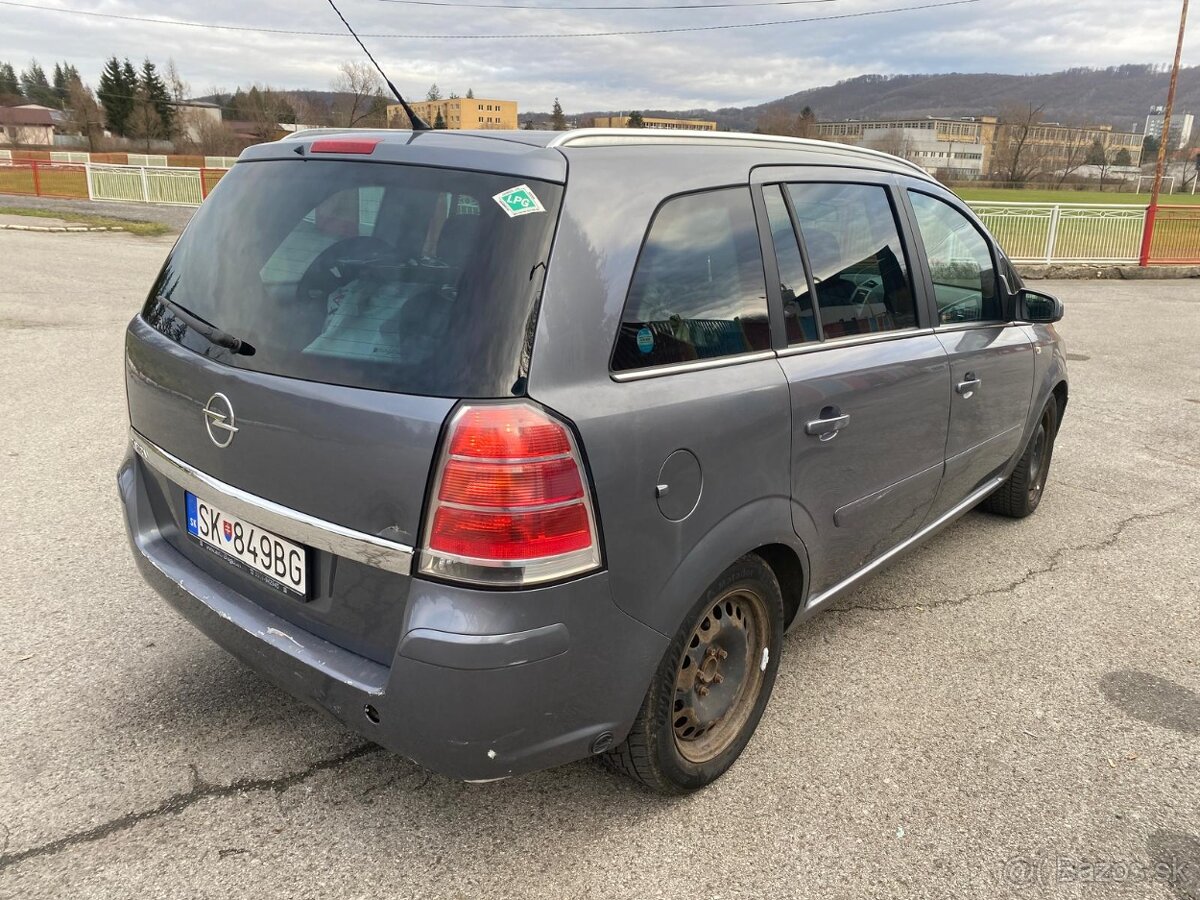 Opel Zafira 1.6 16V benzín LPG - 9