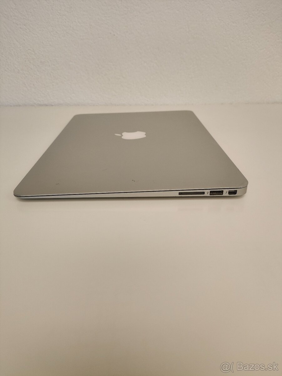 MacBook Air 2017 i5 | 8GB | 128GB - 9