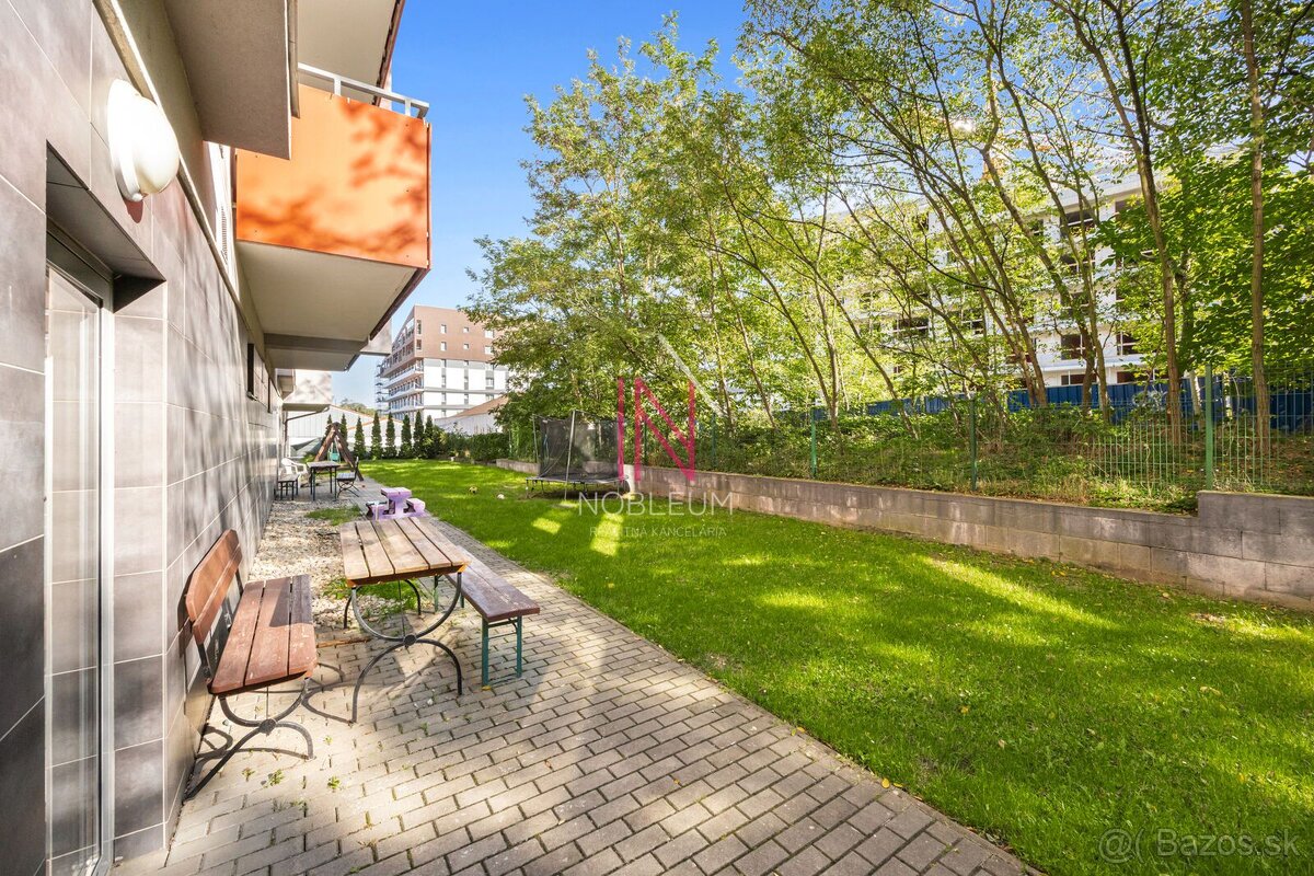 REZERVOVANÉ - 2-izbový byt v Devínskej Novej Vsi s uzavretým - 9