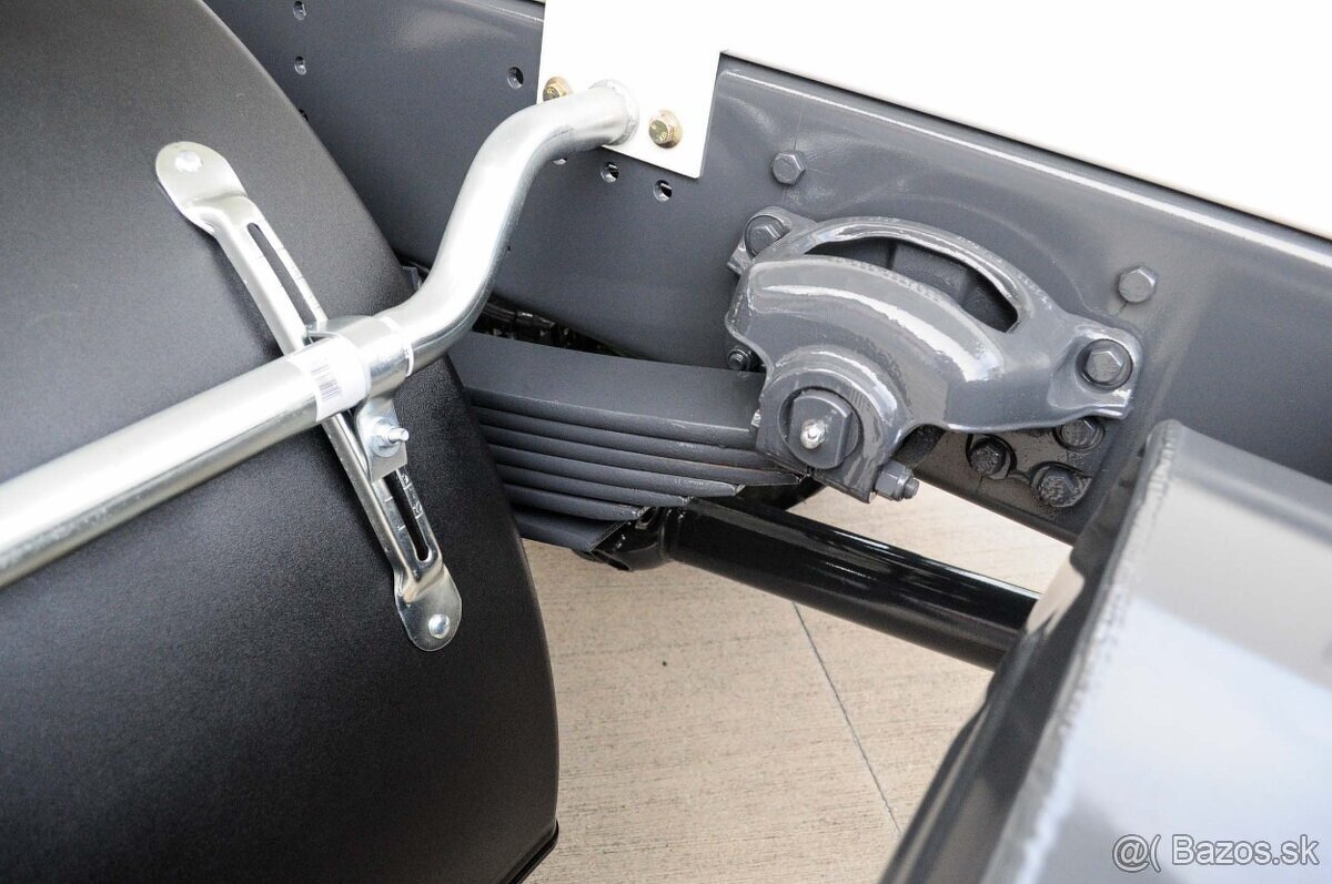 SCANIA P440 4X4 TROJSTRANNÝ SKLÁPAČ / VYKLÁPAČ LEN 53.000KM - 9