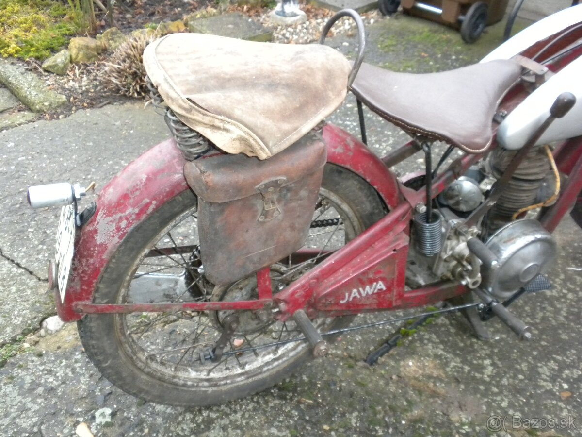 JAWA VILLIERS r.v.1934 bez dokladů dlouhá léta na půdě - 9