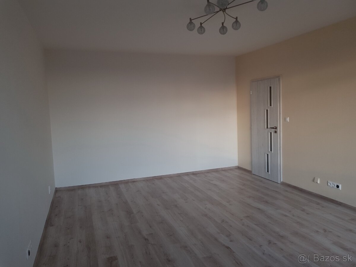 Predaj bytu 2 izb - 9