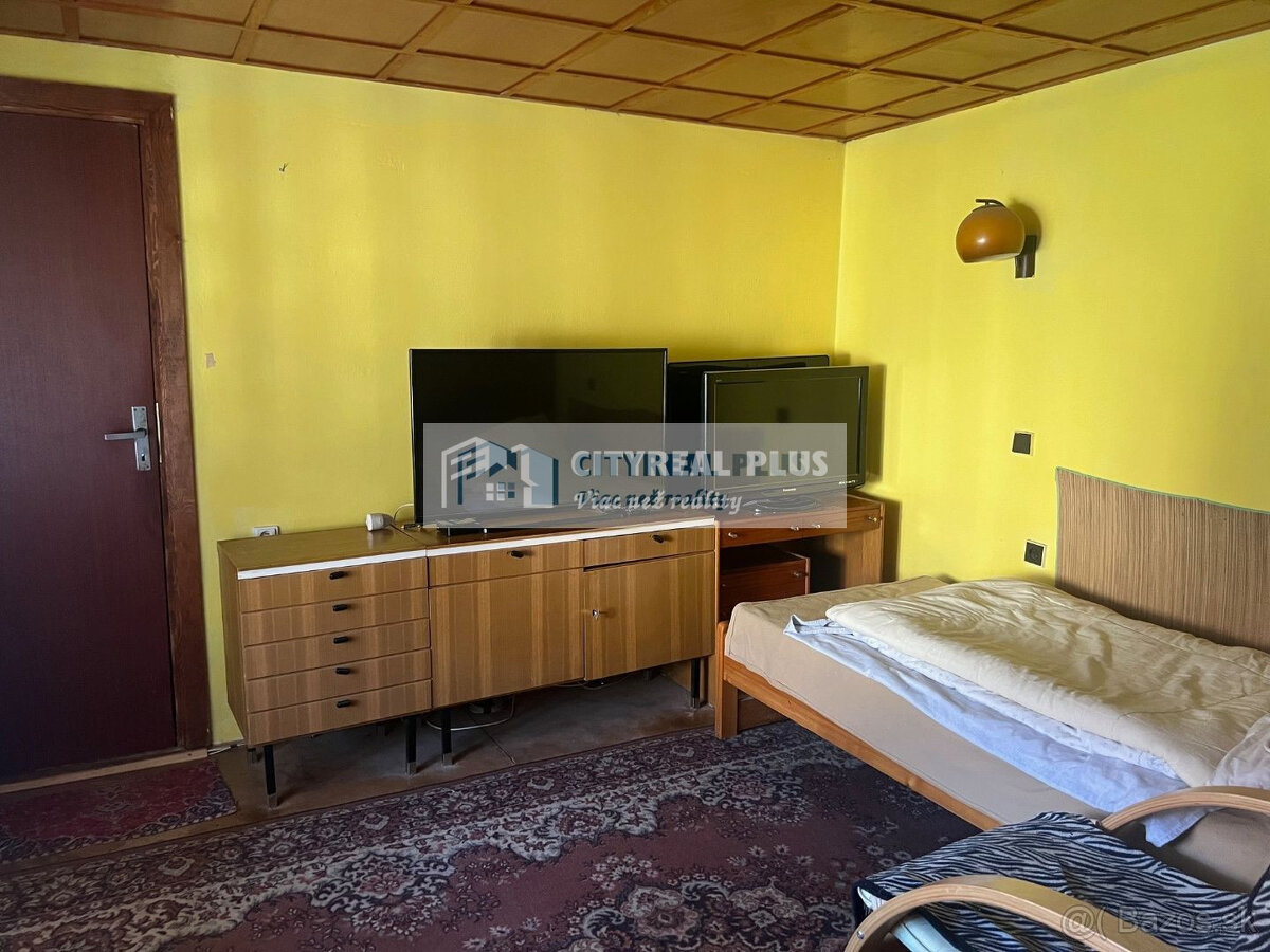 Na predaj dvojgeneračný rodinný dom v obci Andovce - 9