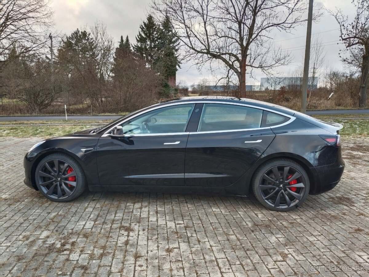 Tesla Model 3 PERFORMANCE Dual Motor - odp. DPH - 9