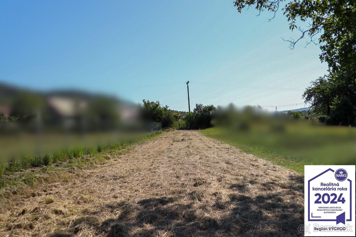 Pozemok v obci Fintice - 9