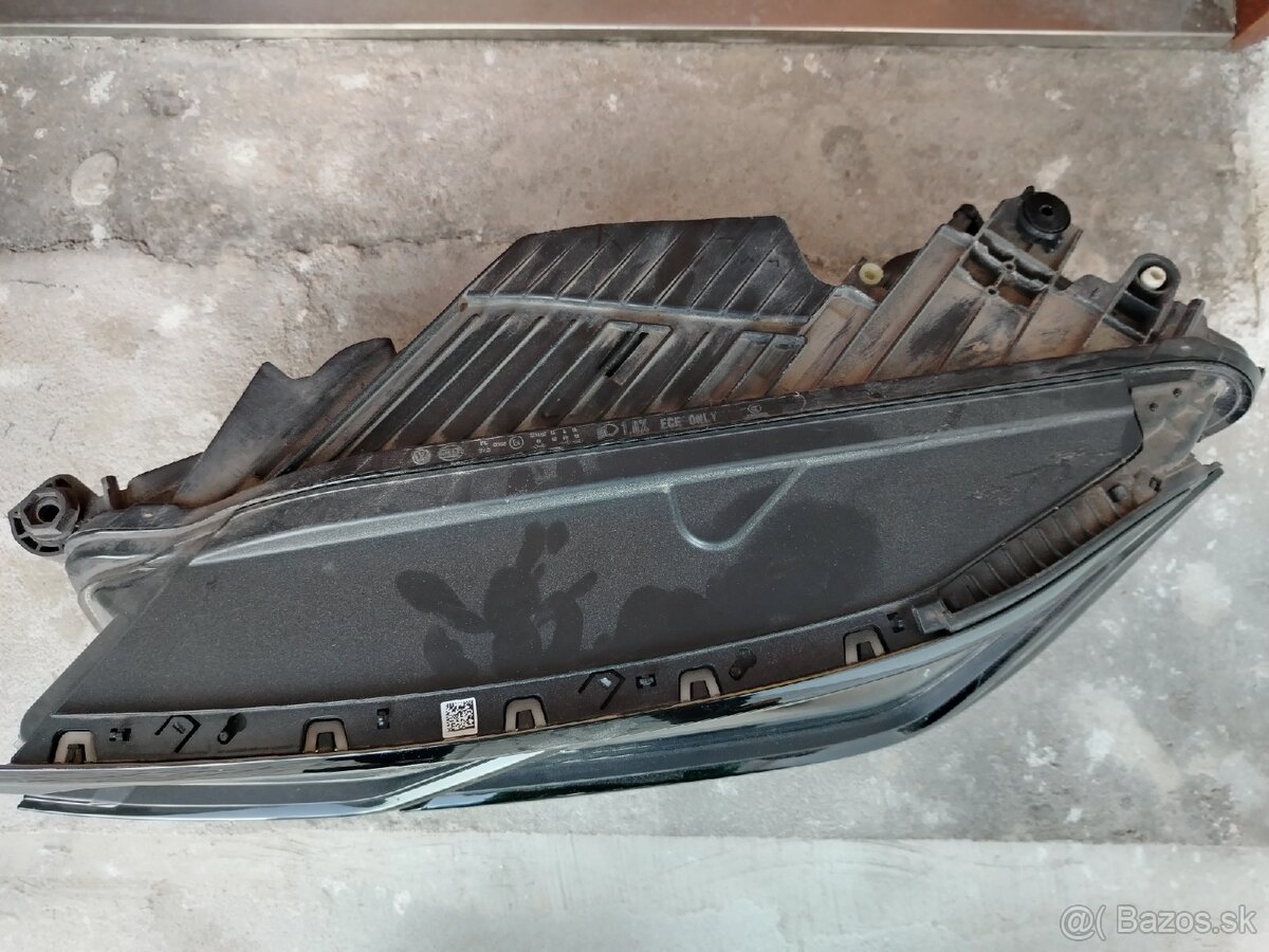 Volkswagen Touareg 3 Led Matrix Svetlá- cena za pár - 9