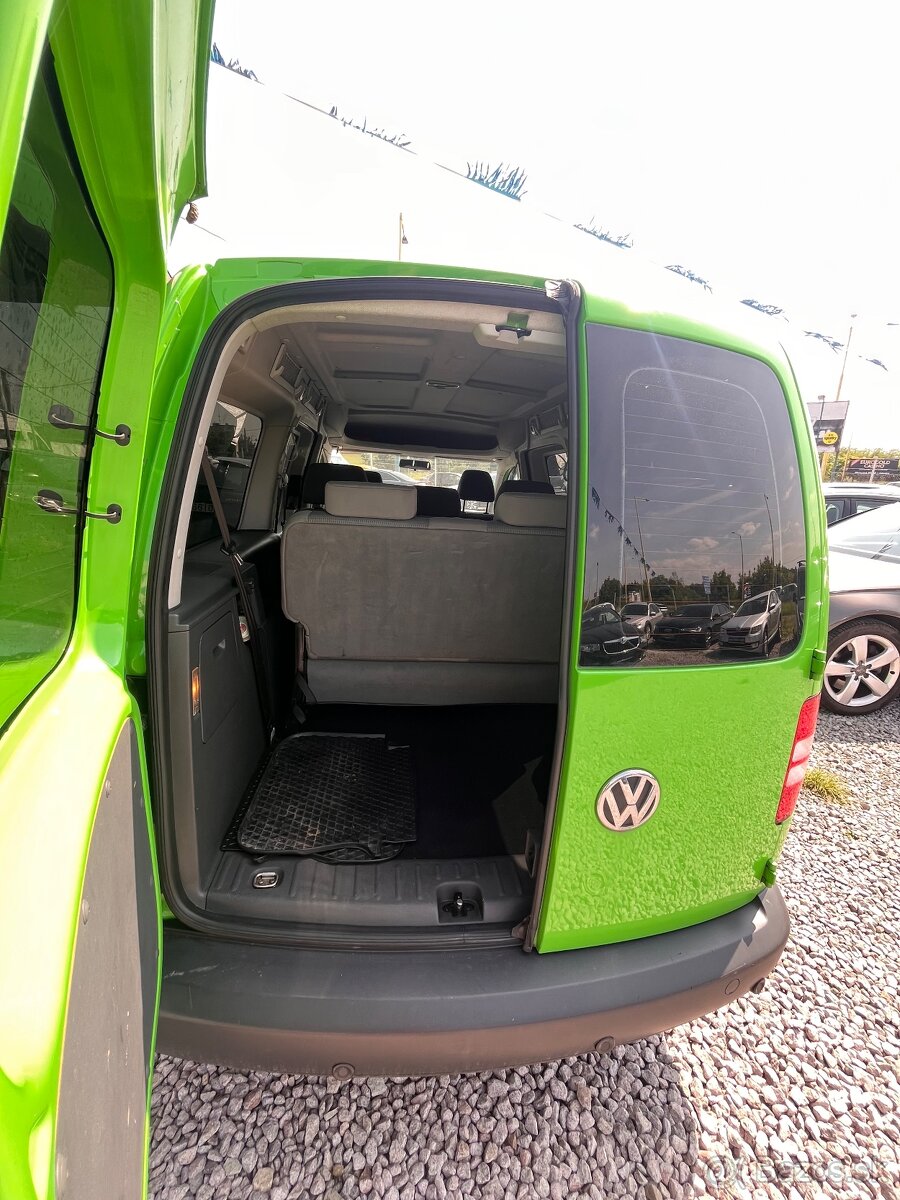 VW Caddy 7.miestne Maxi - 9