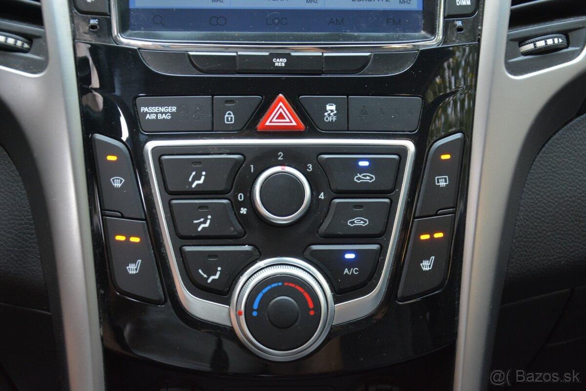 Hyundai i30 CW 2016 1.60 - 9