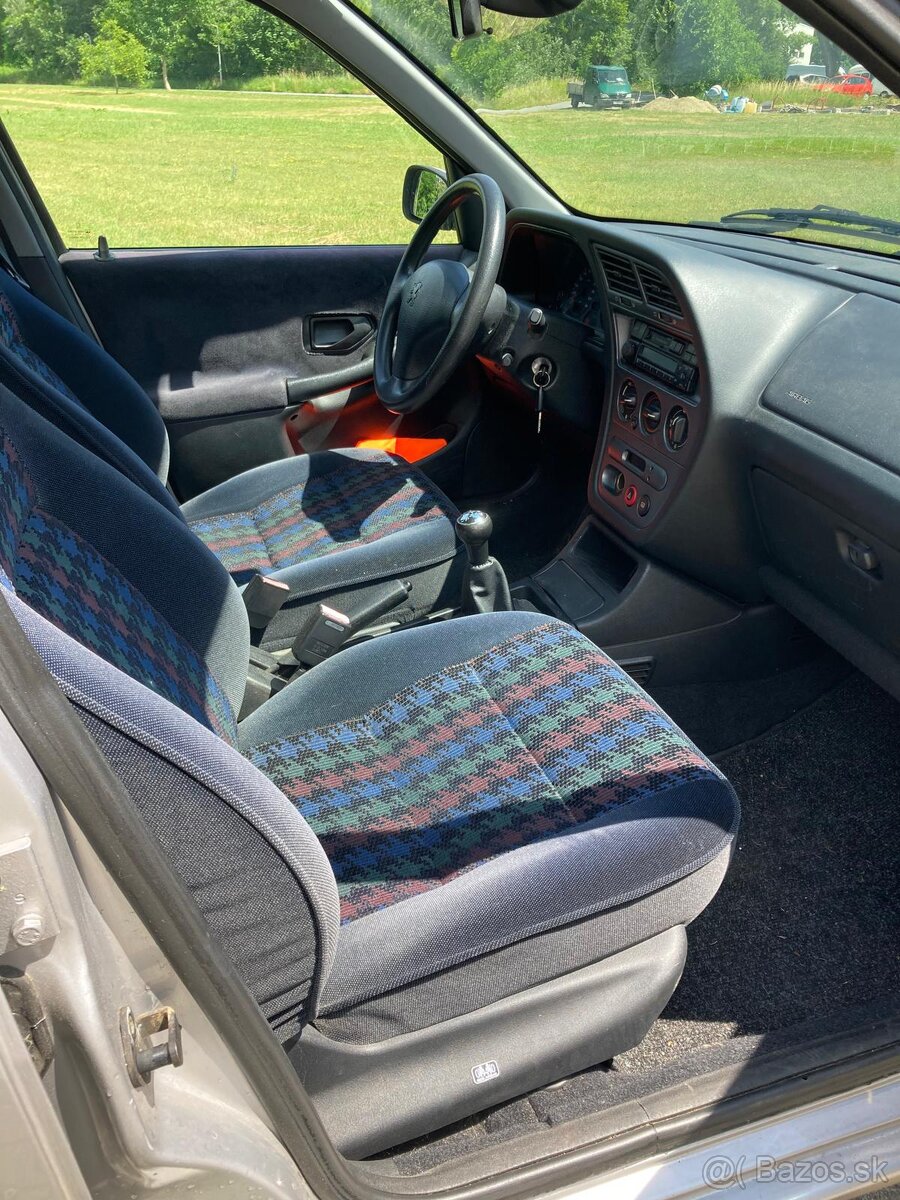 Peugeot 306 - 9