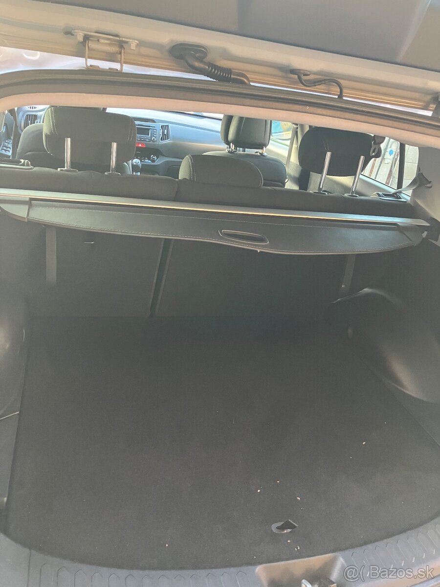 KIA Sportage 1,6gdi - 9