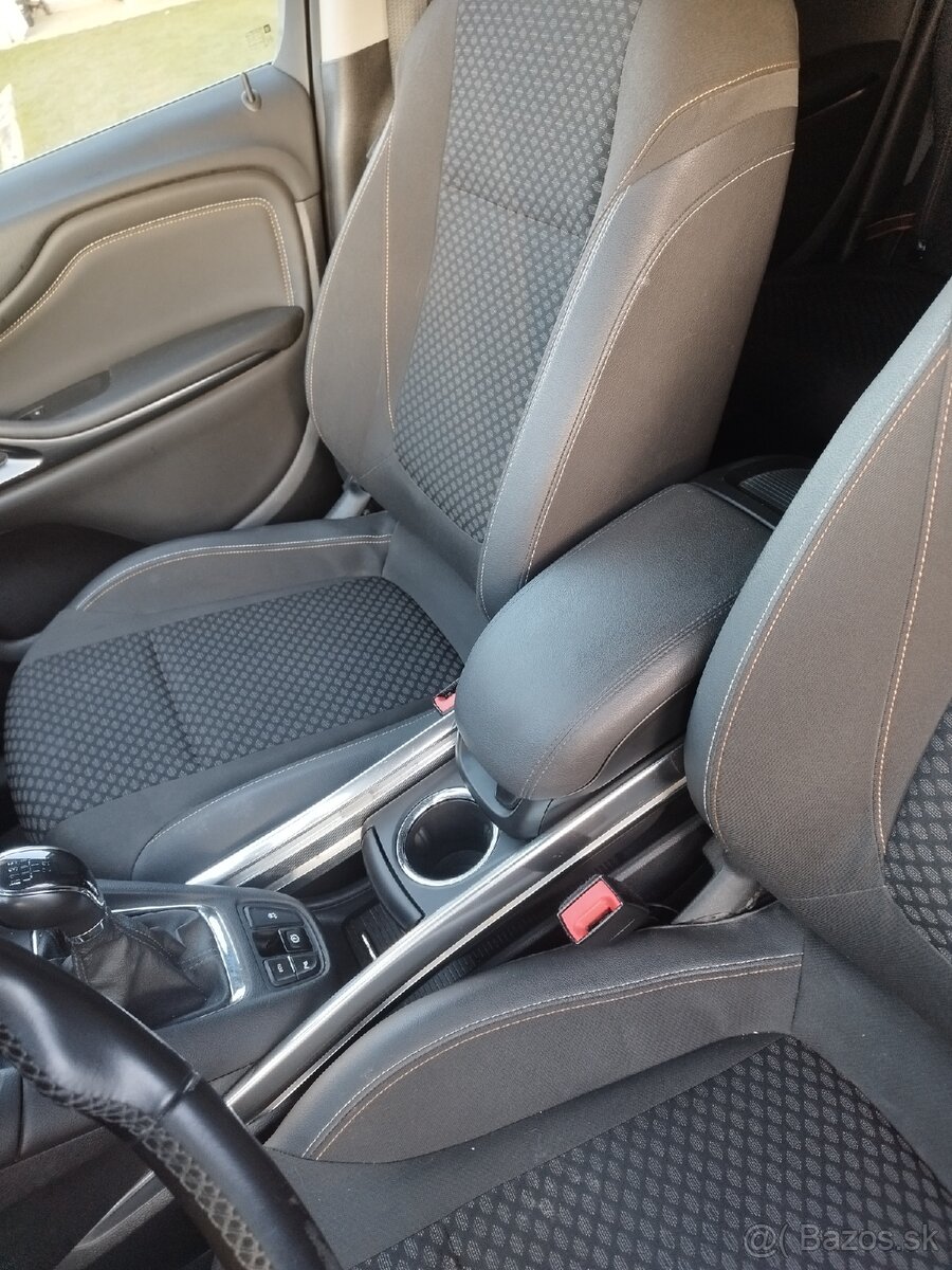 Opel zafira c tourer - 9