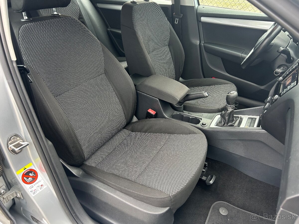 ŠKODA OCTAVIA III COMBI 2.0TDI AMBITION - 9