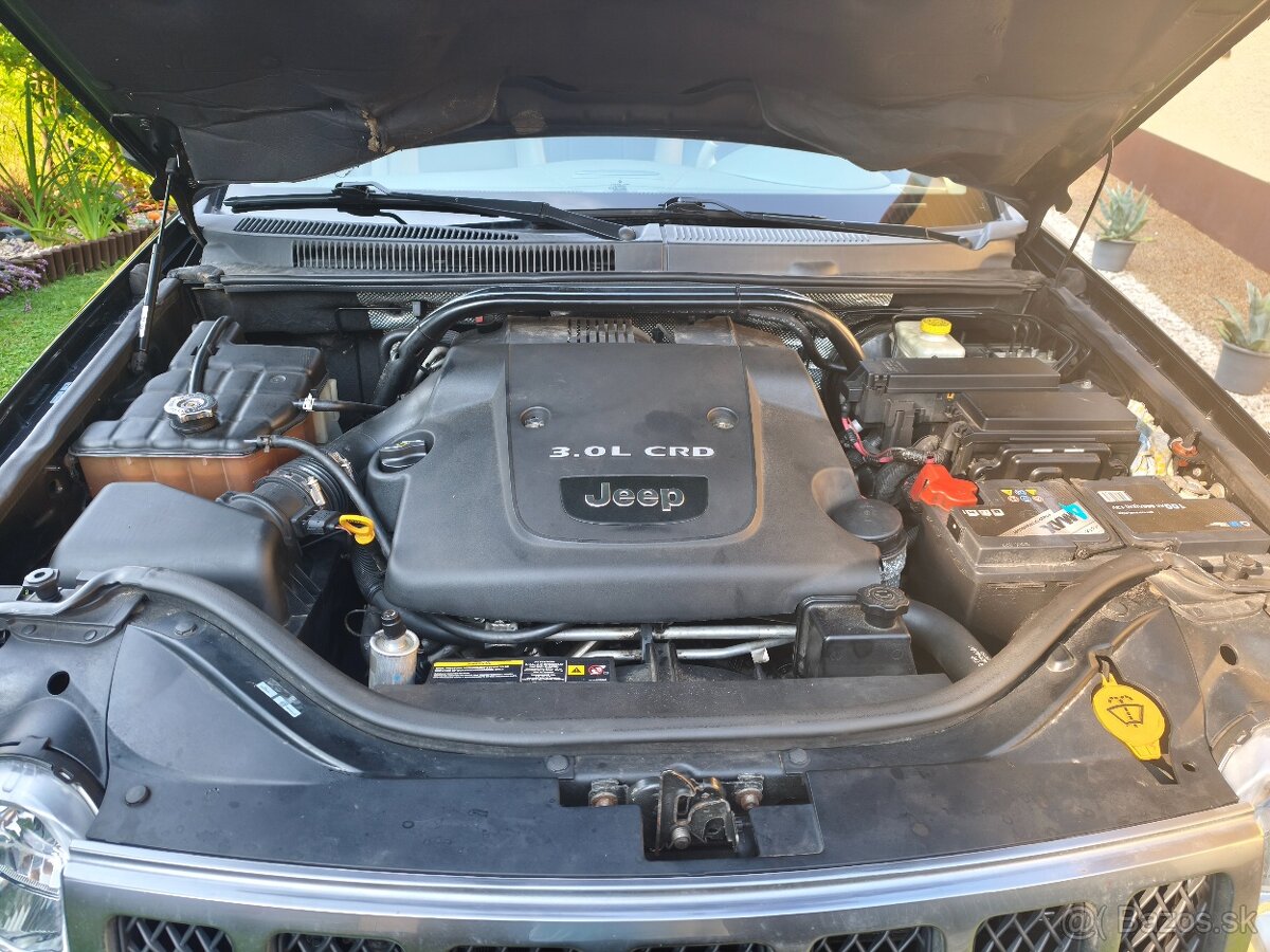 Jeep Grand Cherokee - 9