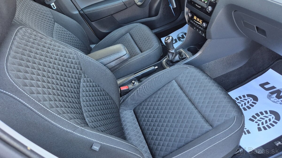 Škoda Rapid Spaceback SB 1.2 TSI 90k Drive - 9