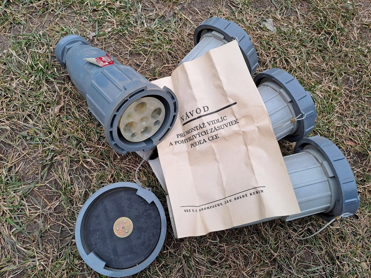 Zásuvka, vidlica 380V - 9