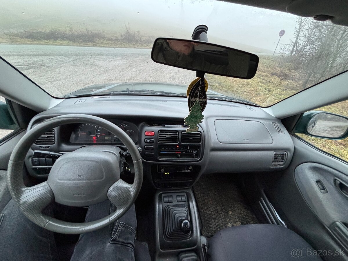 Suzuki grand vitara - 9