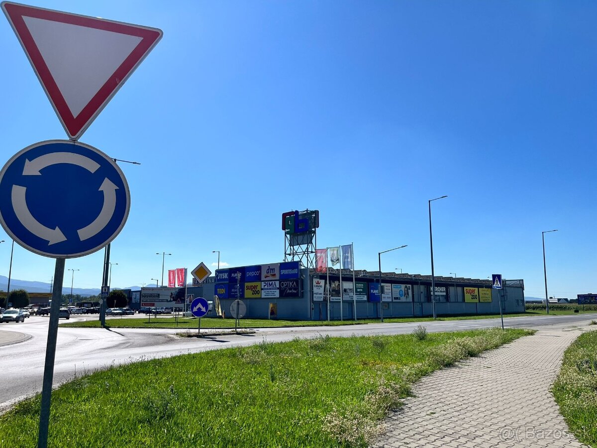 Prenajom pozemku - nakupna zona Tesco a RGB Javorina NM - 9
