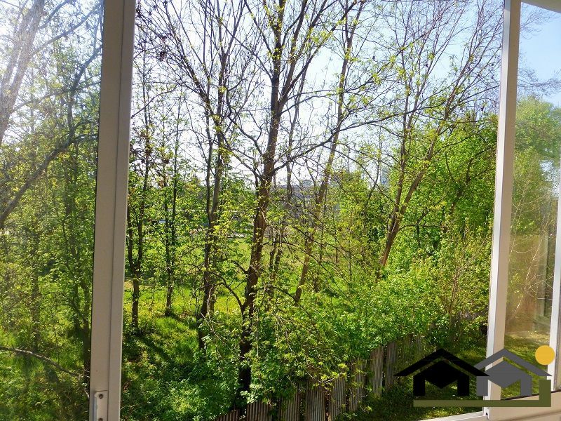 PRENÁJOM ZARIADENÉHO 1 IZBOVÉHO BYTU S BALKÓNOM NA CHRENOVEJ - 9