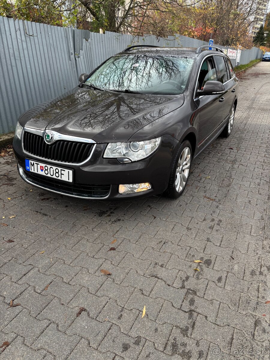 ŠKODA SUPERB 2 COMBI 2.0 TDI 125KW - 9