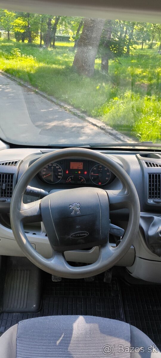 Peugeot Boxer 2,2 - 9