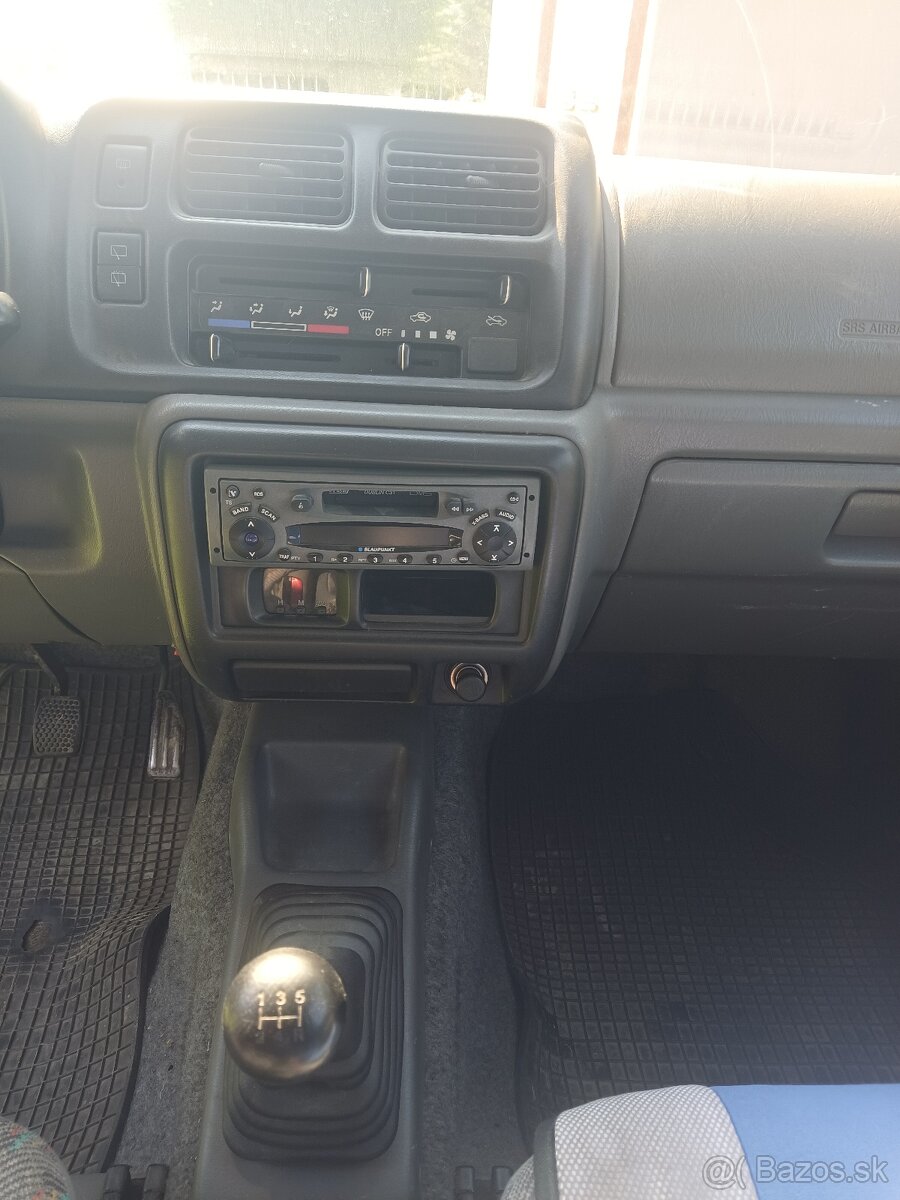 Suzuki Jimny 1.3 benzín 59kw - 9