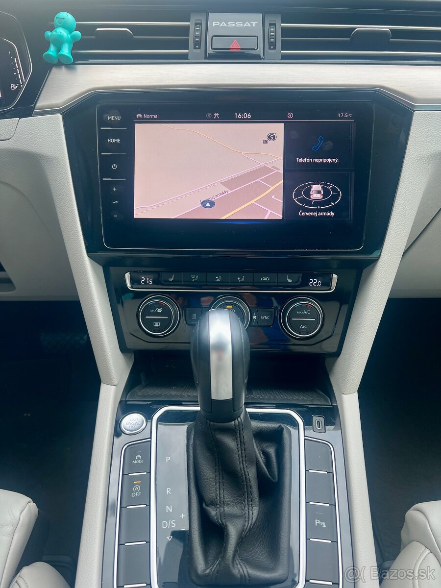 VW Passat Variant 2.0 TDi R-line 4-motion DSG 2019 140kw 4x4 - 9