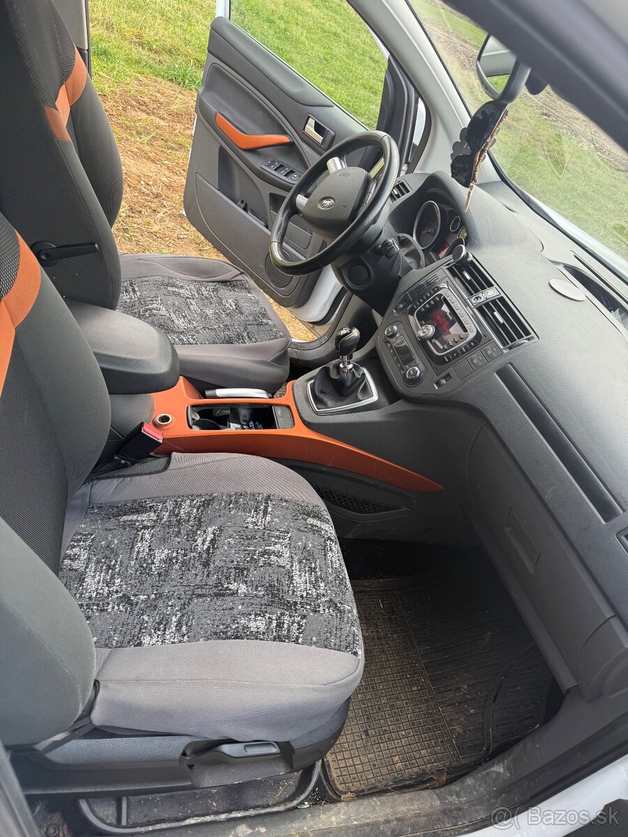 Ford Kuga SUV 4x4 - 9